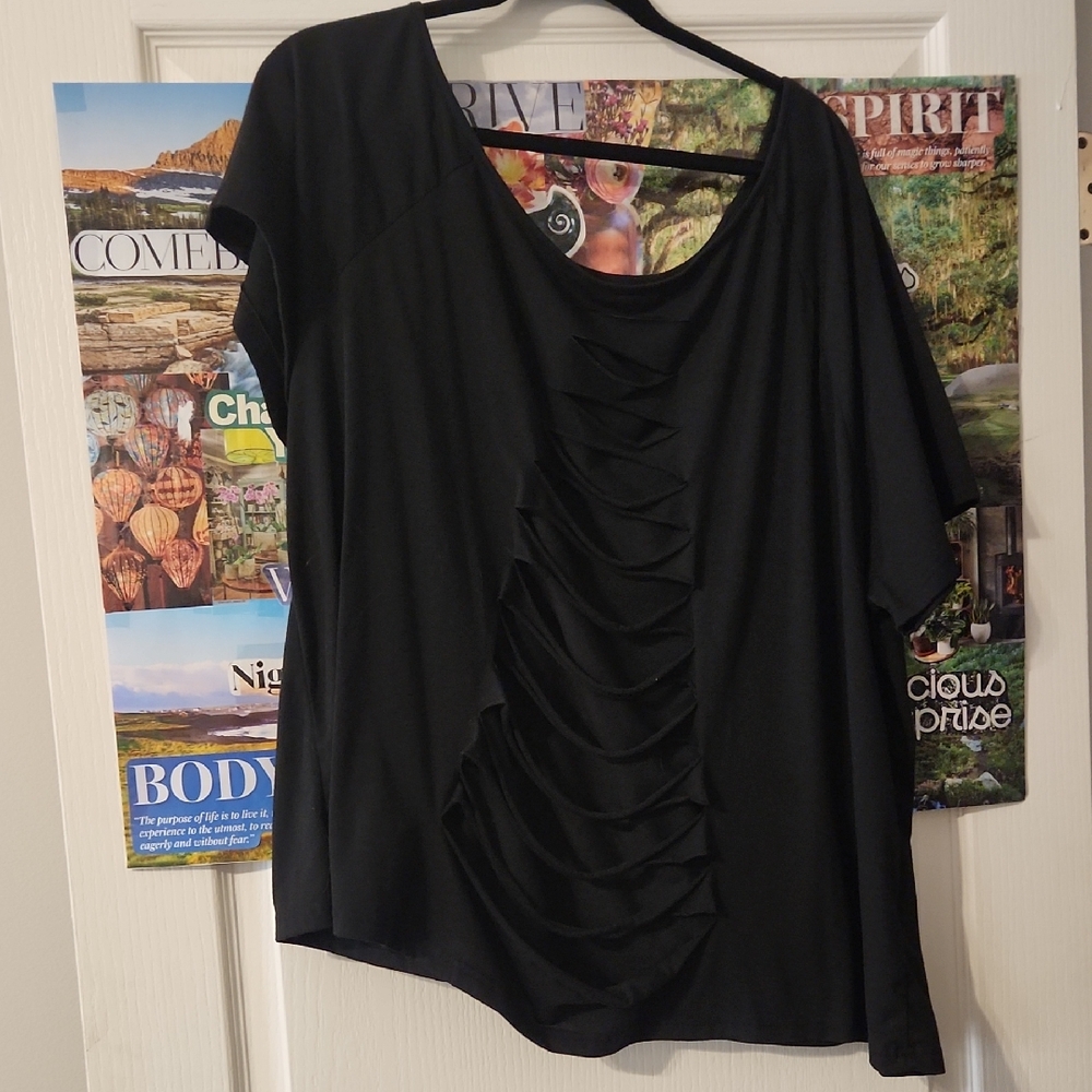 SHEIN Black Short Sleeve Draped Front Top